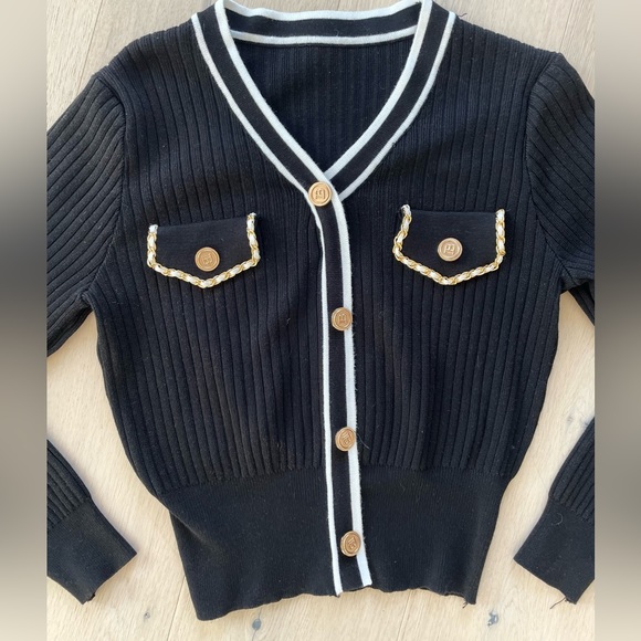 NWOT black sweater - Picture 2 of 5